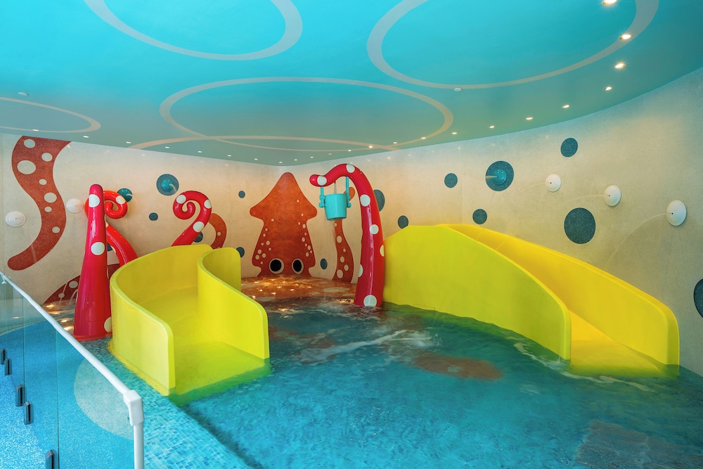 Melia Pattaya Hotel — Attractions for children in Pattaya, Chonburi