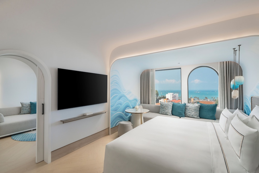 Melia Pattaya Hotel — Hotel rooms in Pattaya, Chonburi
