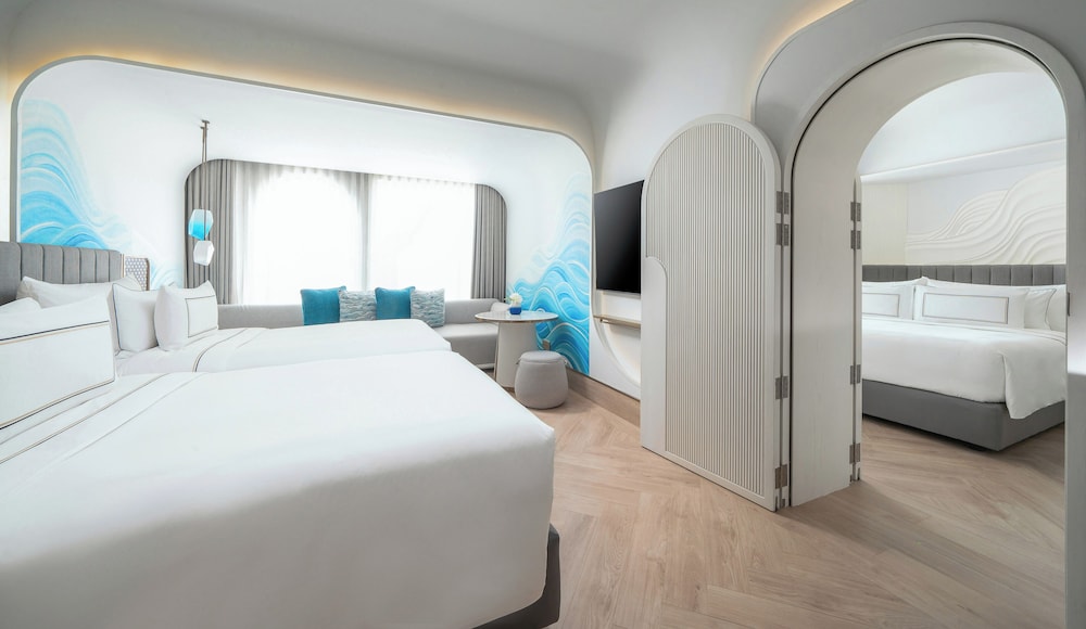 Melia Pattaya Hotel — Hotel rooms in Pattaya, Chonburi