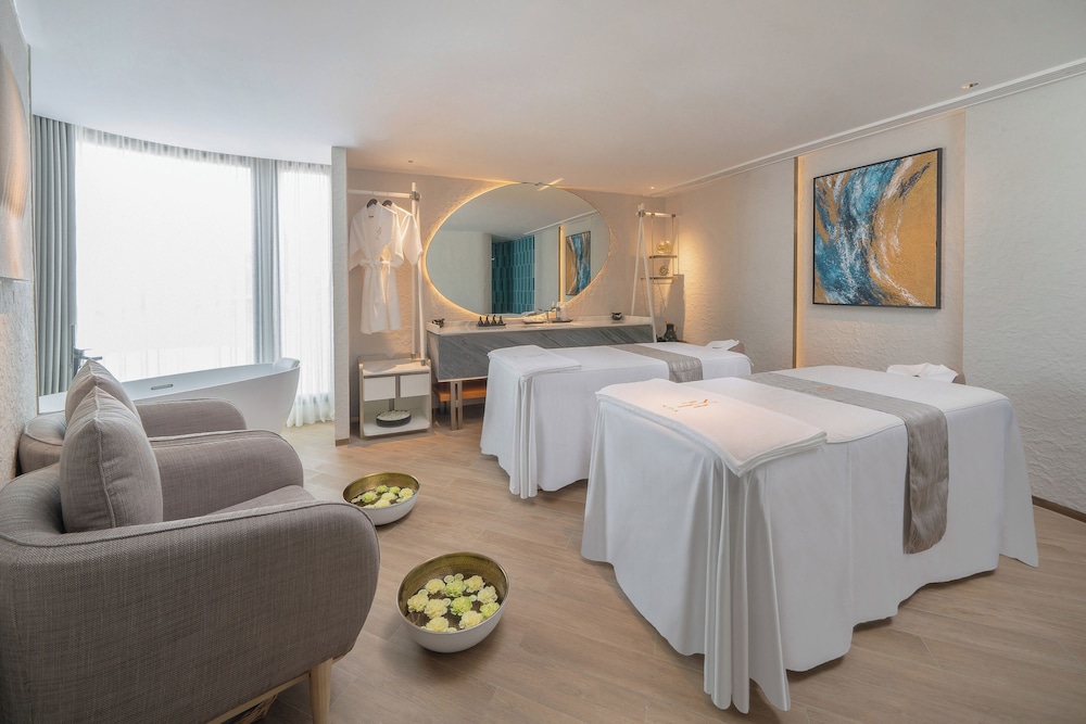 Melia Pattaya Hotel — Spa in Pattaya, Chonburi
