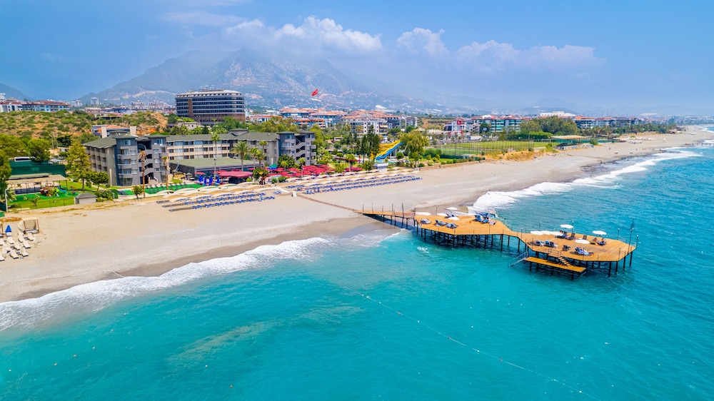 Senza Sunset Beach Hotel - All Inclusive — Beach in Alanya