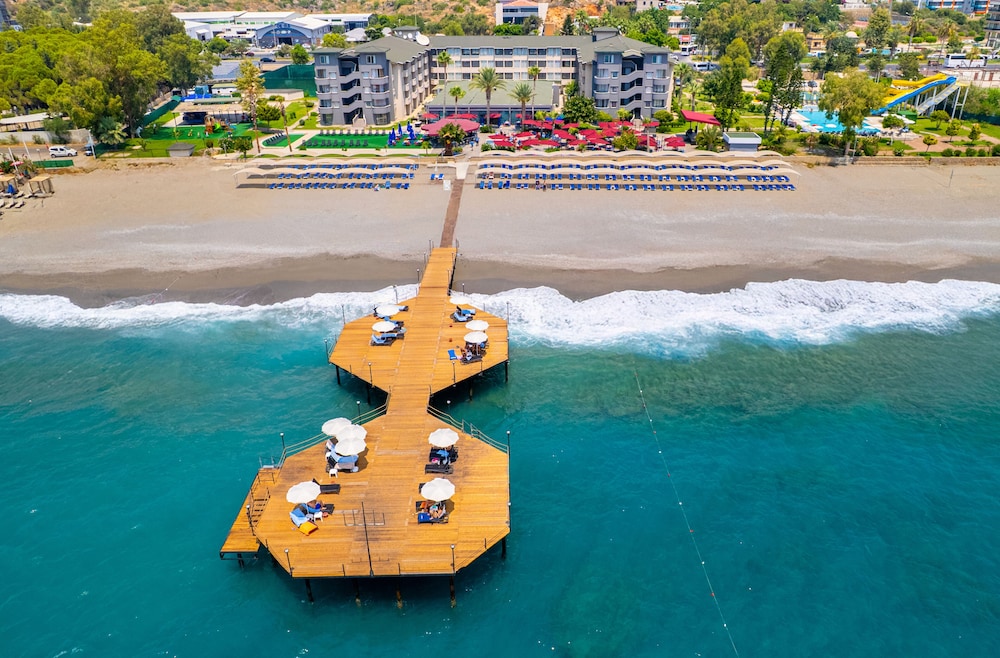 Senza Sunset Beach Hotel - All Inclusive — Beach in Alanya