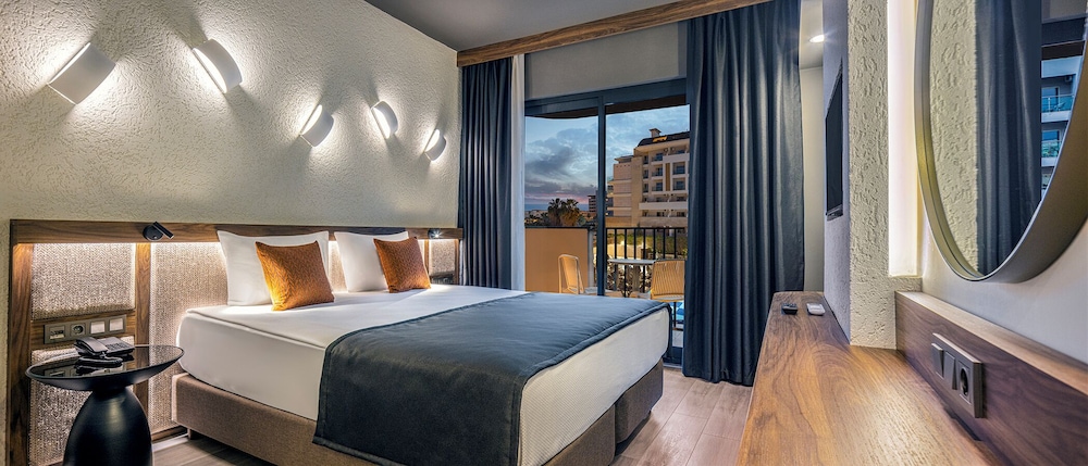 Kaia Coracesium — Hotel rooms in Alanya