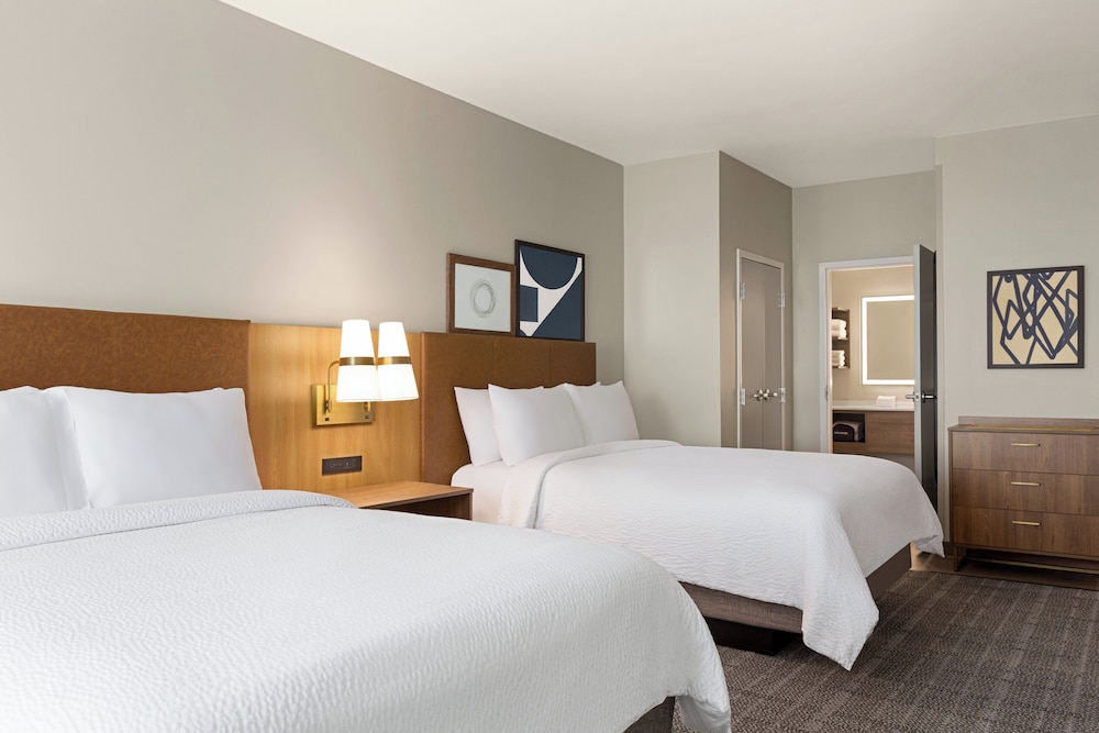 Staybridge Suites Clermont Southeast by IHG — Hotel rooms in Clermont, Florida