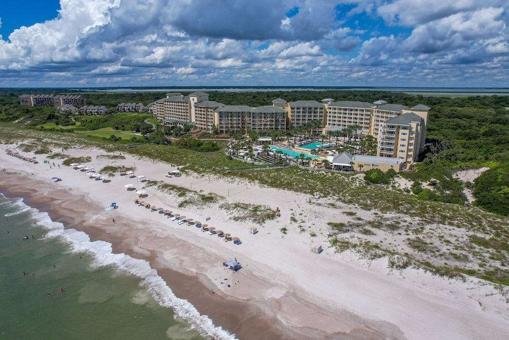 Pool View Condo with Access to Walking or Biking Pathway Throughout Amelia Island Plantation by RedAwning — Beach in Amelia Island, Florida