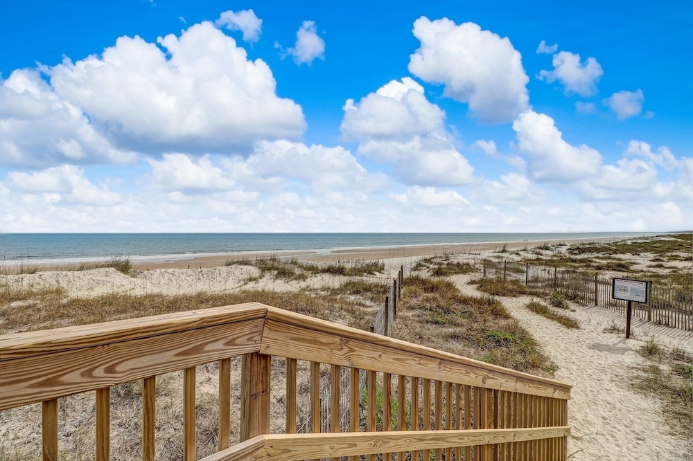 Pool View Condo with Access to Walking or Biking Pathway Throughout Amelia Island Plantation by RedAwning — Beach in Amelia Island, Florida