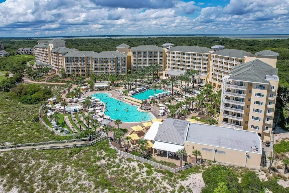 Pool View Condo with Access to Walking or Biking Pathway Throughout Amelia Island Plantation by RedAwning