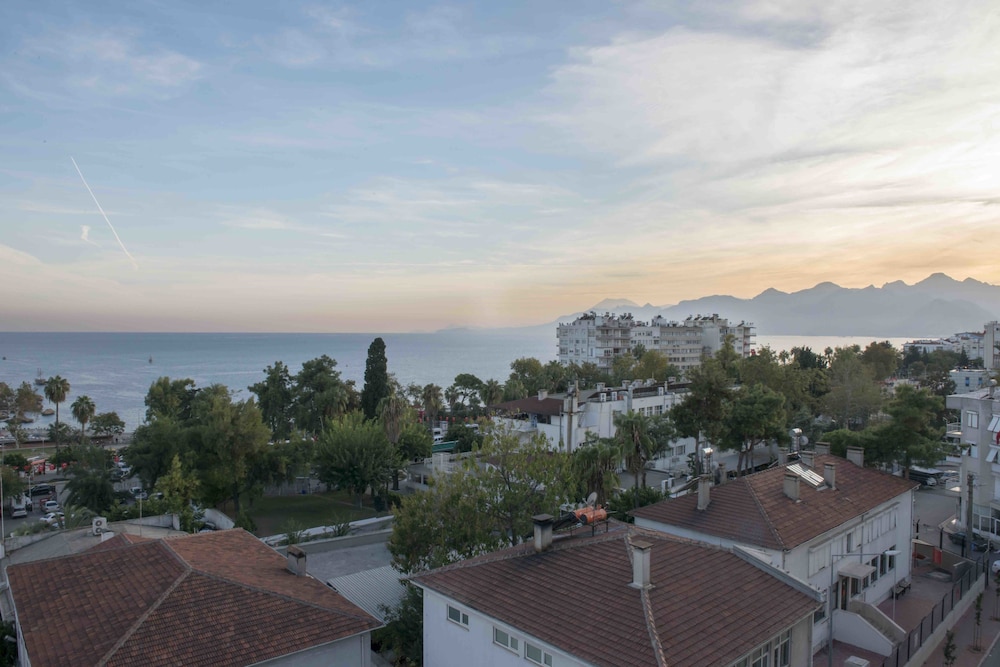 Sky Kamer Hotel — Attractions in the area in Antalya