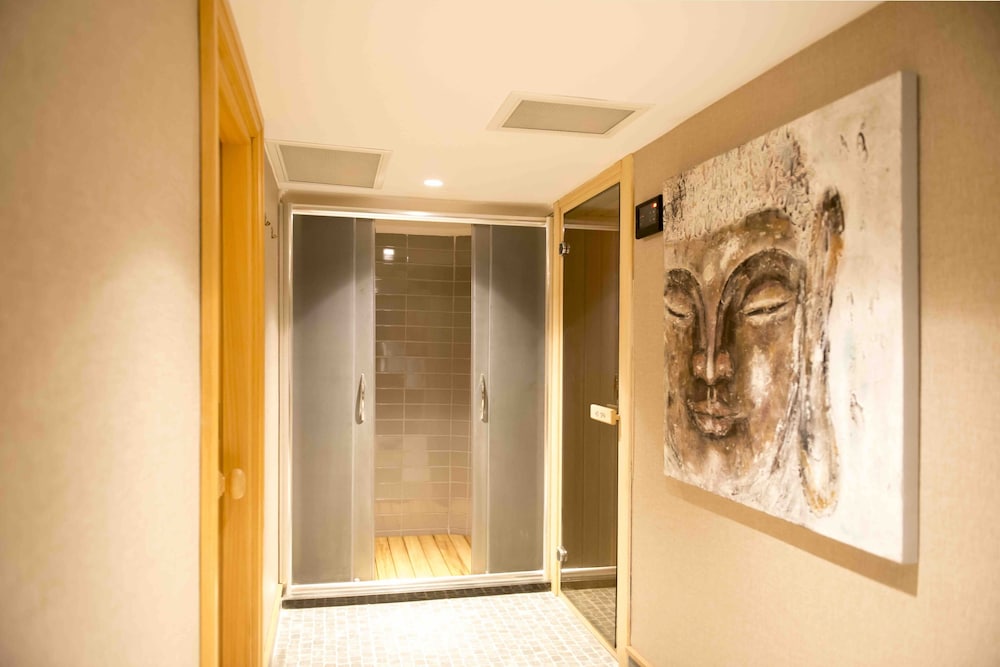 Sky Kamer Hotel — Spa in Antalya