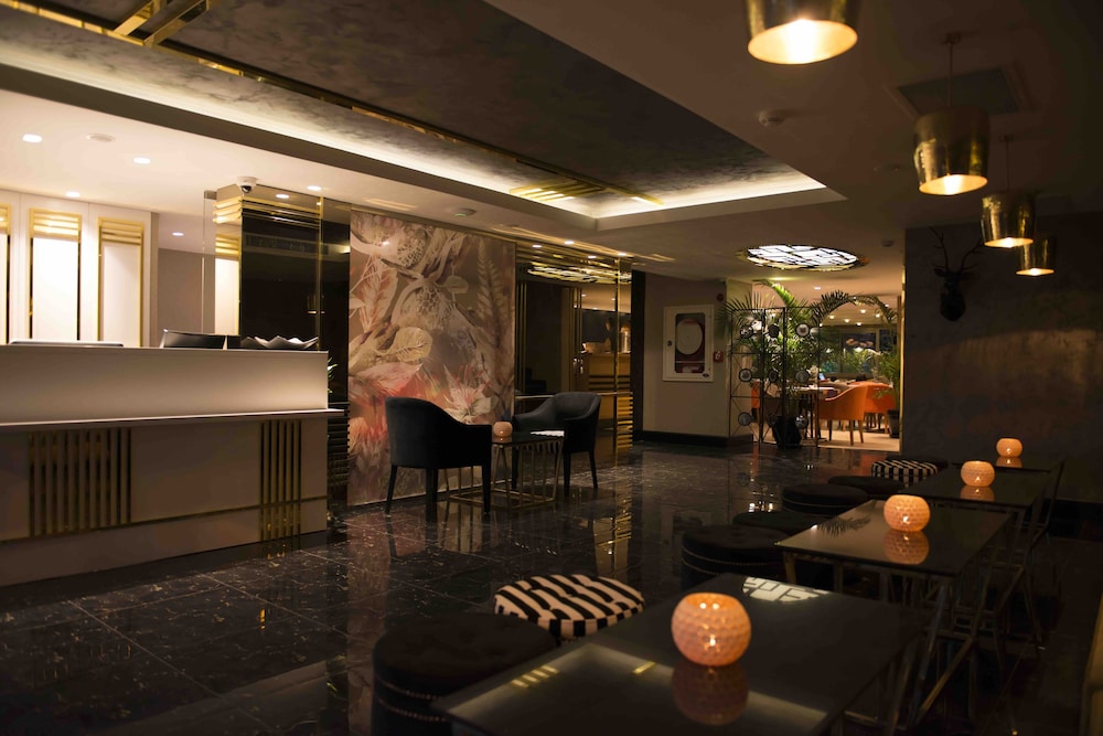 Sky Kamer Hotel — Restaurant & bars in Antalya