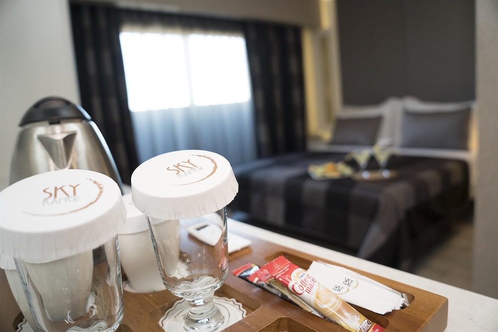 Sky Kamer Hotel — Hotel rooms in Antalya