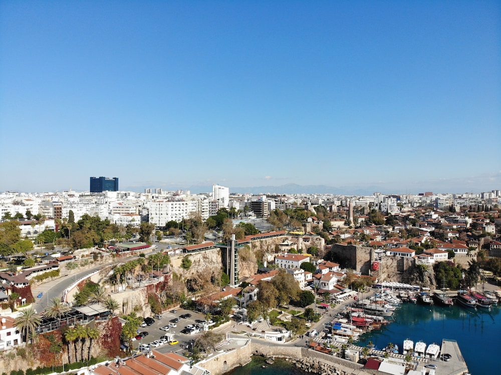 Sky Kamer Hotel — Attractions in the area in Antalya