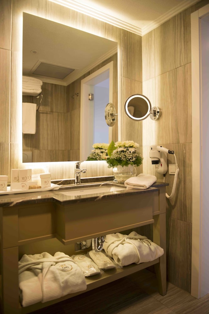 Sky Kamer Hotel — Hotel rooms in Antalya