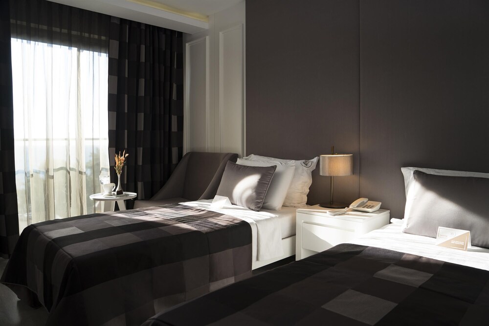 Sky Kamer Hotel — Hotel rooms in Antalya