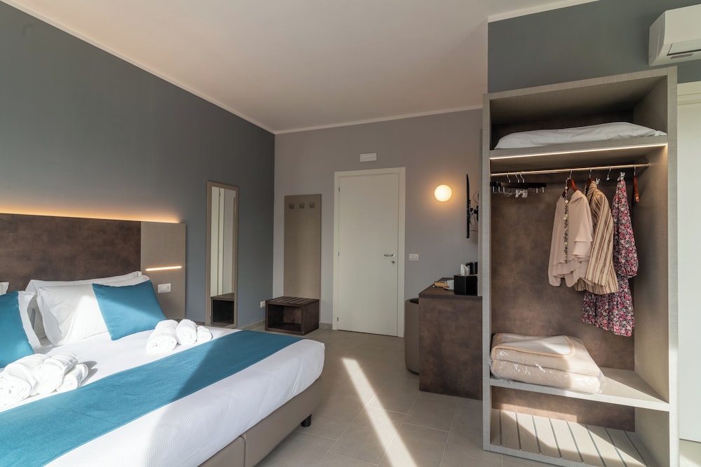 Tiber Suite — Hotel rooms in Rome, Lazio