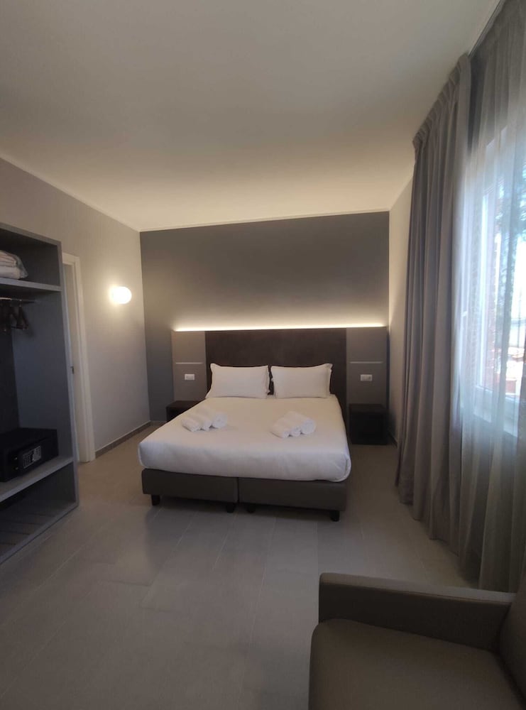 Tiber Suite — Hotel rooms in Rome, Lazio