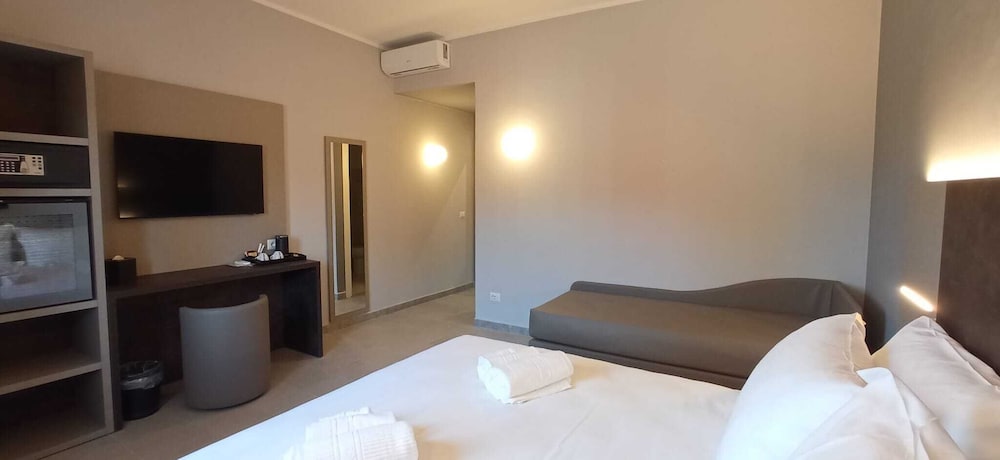 Tiber Suite — Hotel rooms in Rome, Lazio