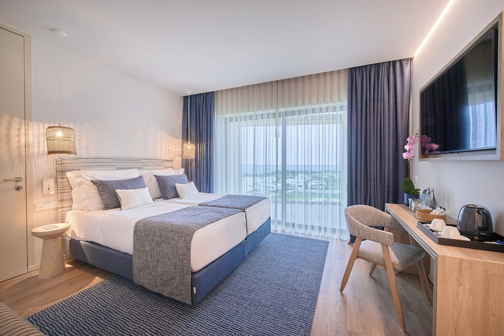 The Editory By The Sea Lagos Hotel — Hotel rooms in Lagos, Faro