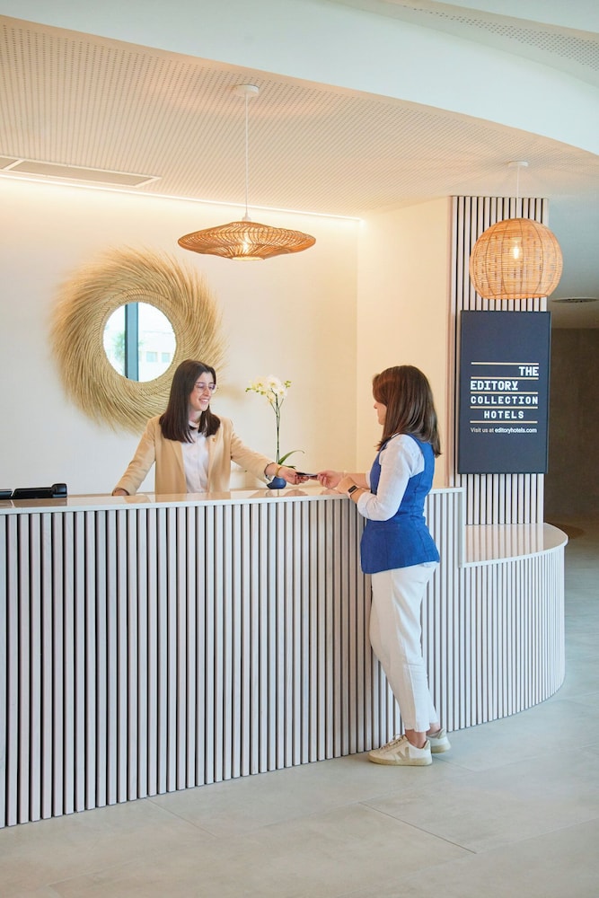 The Editory By The Sea Lagos Hotel — Hotel building in Lagos, Faro