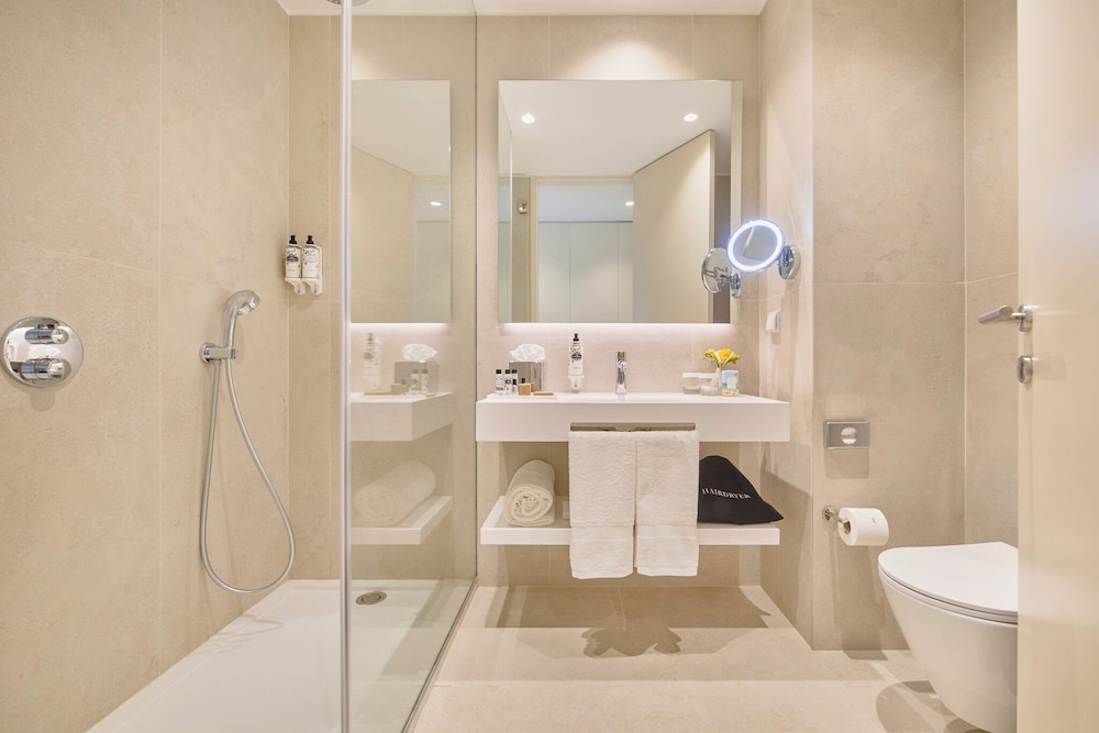 The Editory By The Sea Lagos Hotel — Hotel rooms in Lagos, Faro