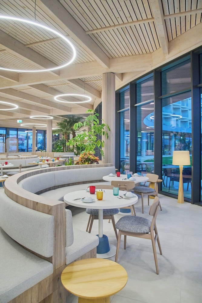 The Editory By The Sea Lagos Hotel — Restaurant & bars in Lagos, Faro