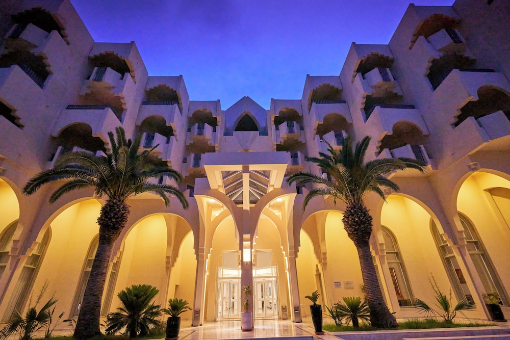 Nahrawess Resort & Thalasso — Hotel building in Hammamet, Nabeul