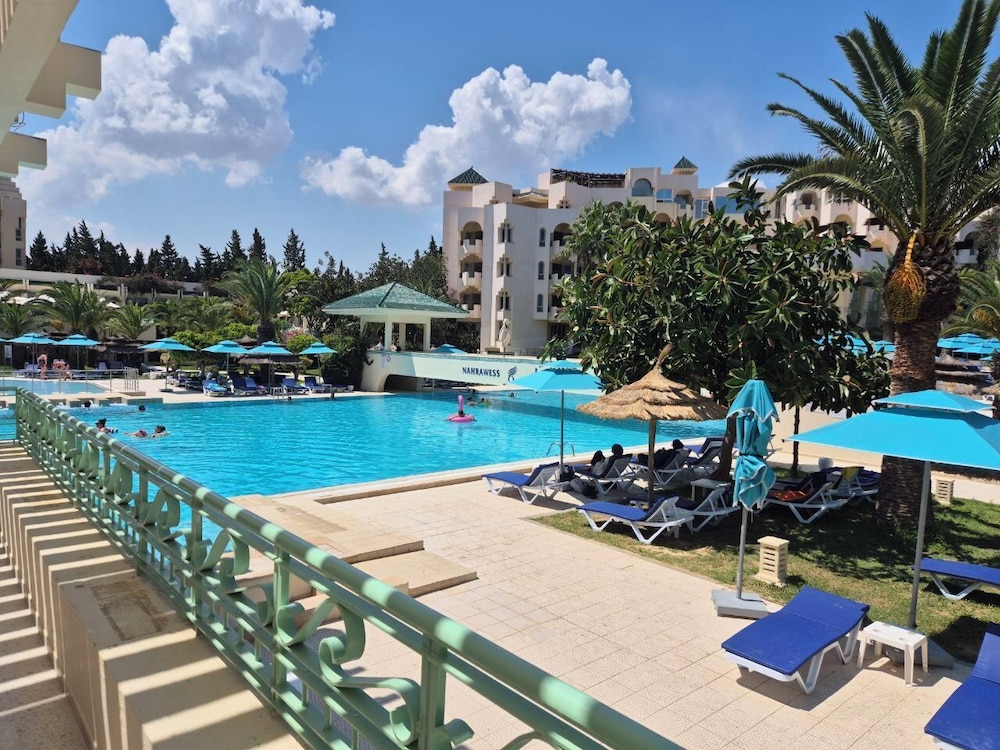 Nahrawess Resort & Thalasso — Swimming pool in Hammamet, Nabeul