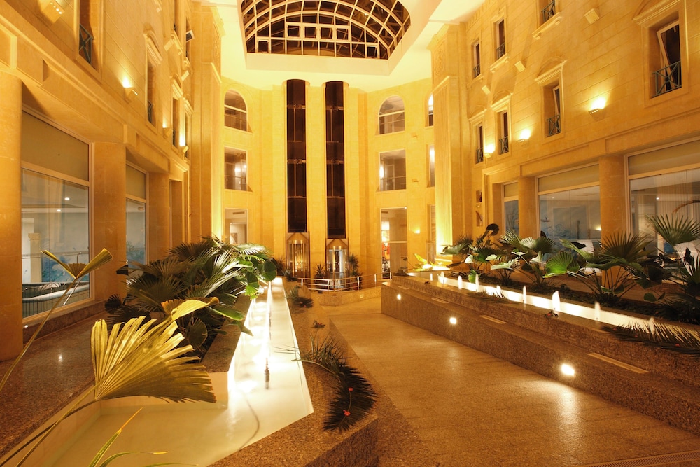 Nahrawess Resort & Thalasso — Hotel building in Hammamet, Nabeul
