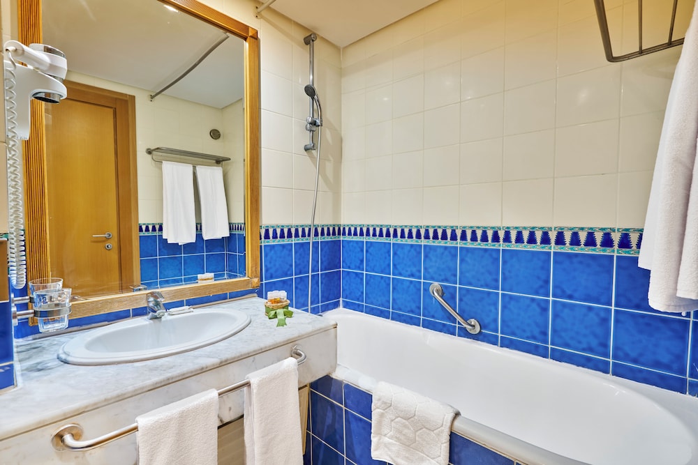 Nahrawess Resort & Thalasso — Hotel rooms in Hammamet, Nabeul