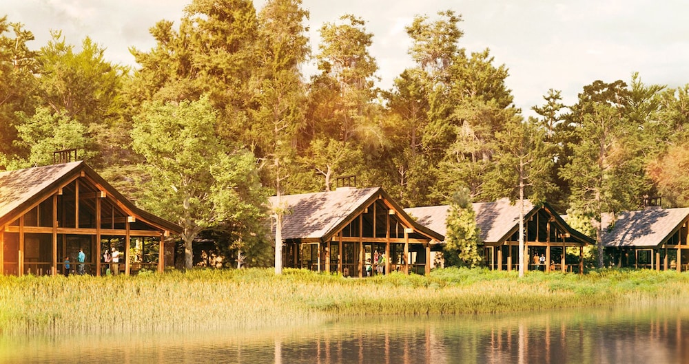Copper Creek Villas & Cabins at Disney's Wilderness Lodge — Hotel building in Walt Disney World Resort
