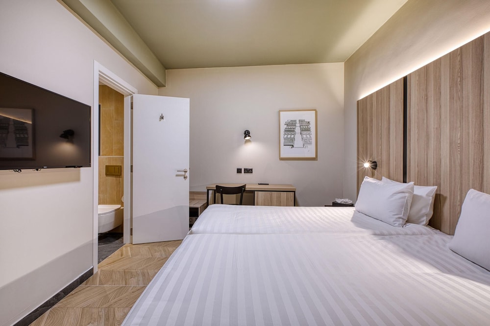 VITA Hotel & Rooftop — Hotel rooms in St Julian’s, Malta Island
