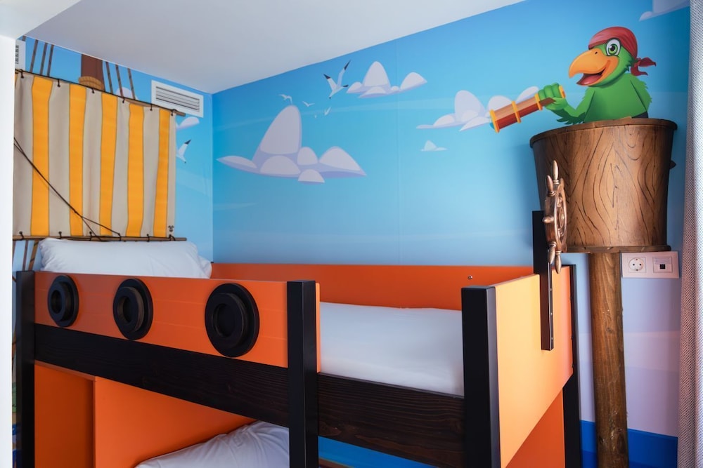 Magic Pirates Island Resort — Hotel rooms in Benidorm, Valencian Community