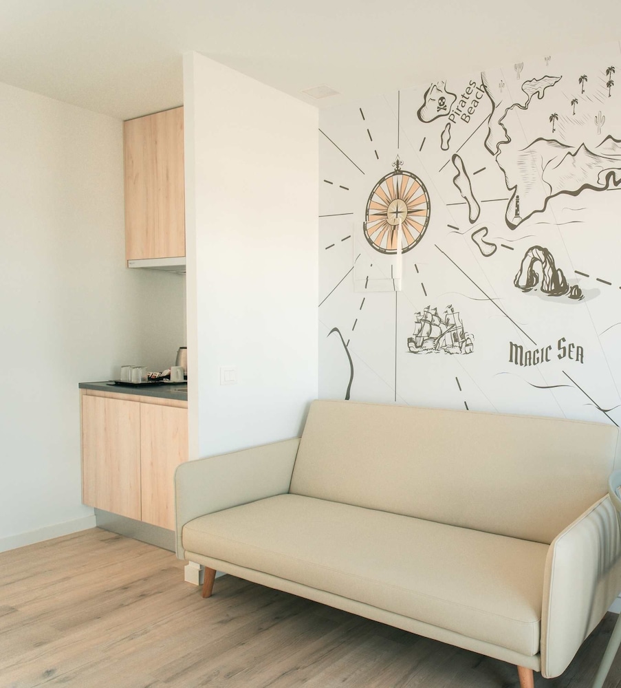 Magic Pirates Island Resort — Hotel rooms in Benidorm, Valencian Community