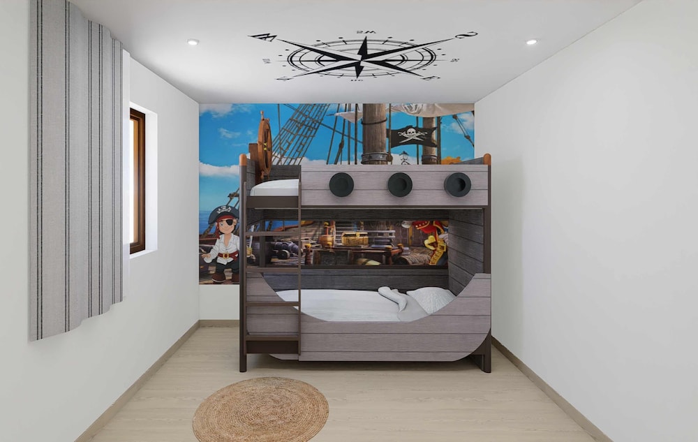 Magic Pirates Island Resort — Hotel rooms in Benidorm, Valencian Community