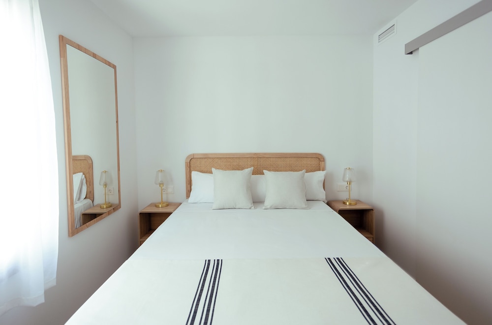 Magic Pirates Island Resort — Hotel rooms in Benidorm, Valencian Community