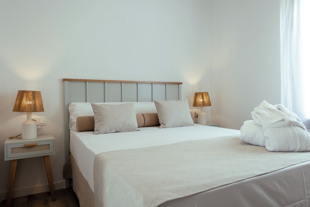 Magic Pirates Island Resort — Hotel rooms in Benidorm, Valencian Community