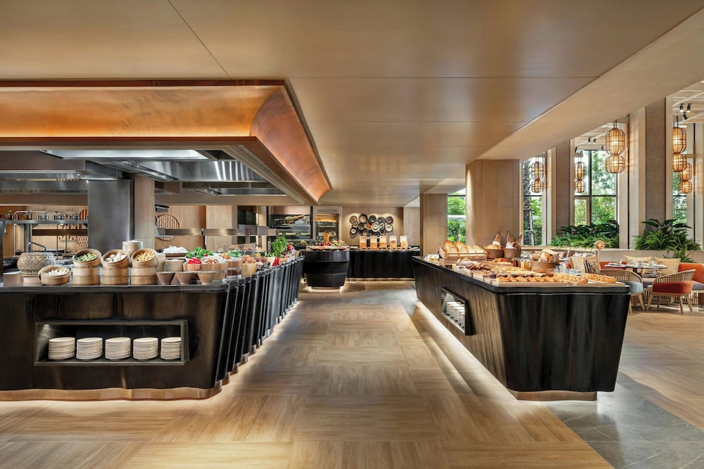 Pattaya Marriott Resort And Spa — Restaurant & bars in Pattaya, Chonburi