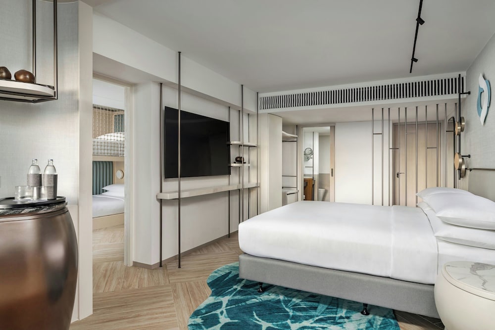 Pattaya Marriott Resort And Spa — Hotel rooms in Pattaya, Chonburi