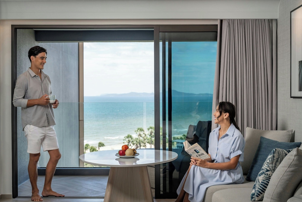 Pattaya Marriott Resort And Spa — Hotel rooms in Pattaya, Chonburi
