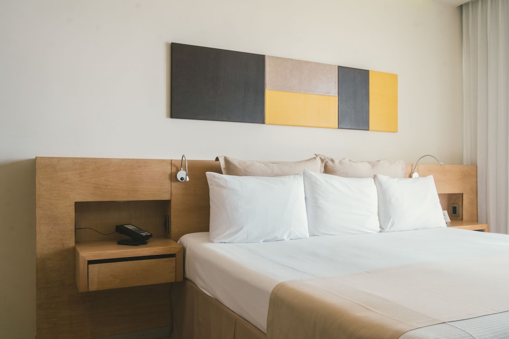 Hotel NYX Cancun - Near La Isla Shopping Mall — Hotel rooms in Cancun, Quintana Roo