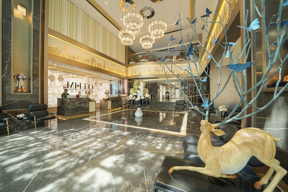 Mileo Hotel The Palm — Hotel building in Dubai