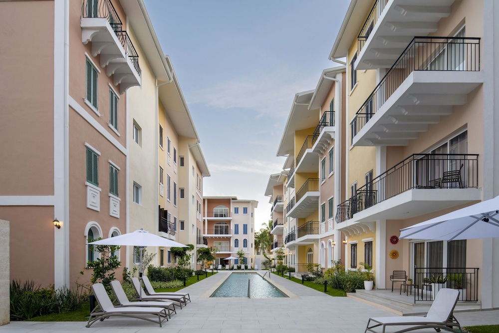 Reserva Real by Harper — Hotel building in Bavaro, La Altagracia
