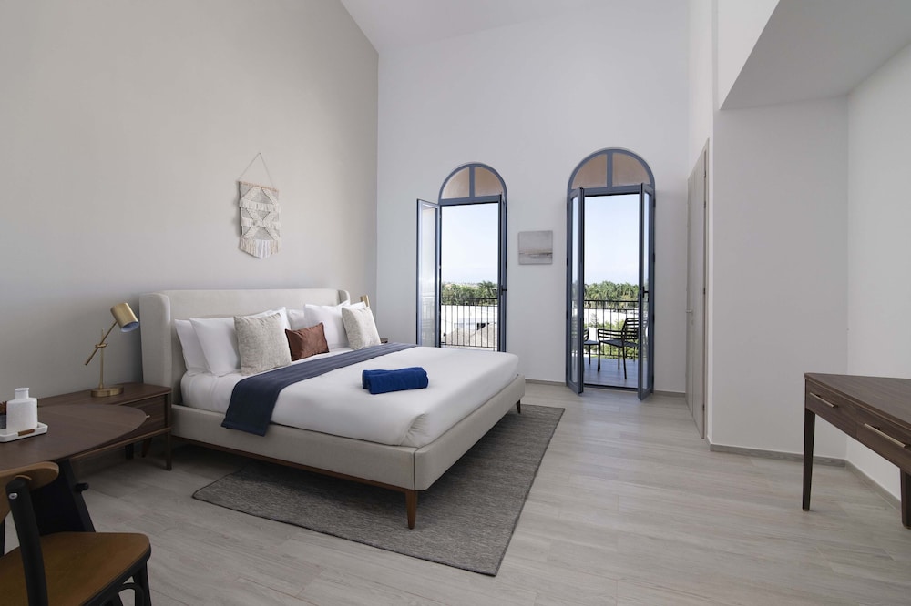 Reserva Real by Harper — Hotel rooms in Bavaro, La Altagracia