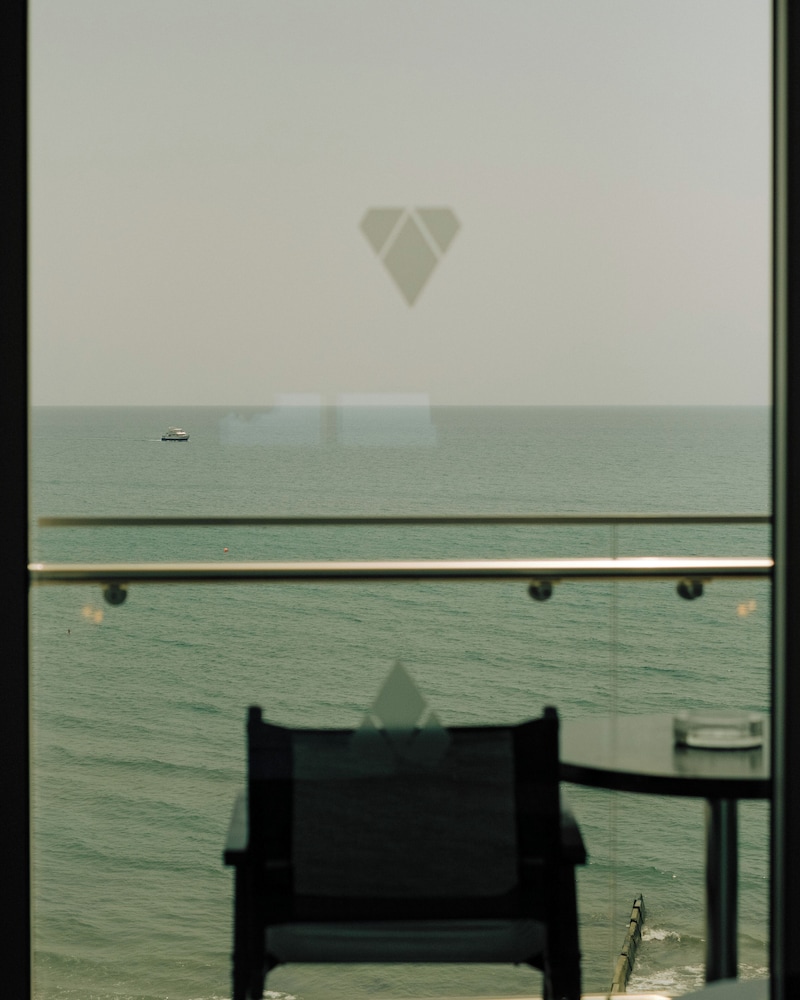 The Ciao Stelio Deluxe Hotel - Adults Only — Hotel rooms in Larnaca, Larnaca Region