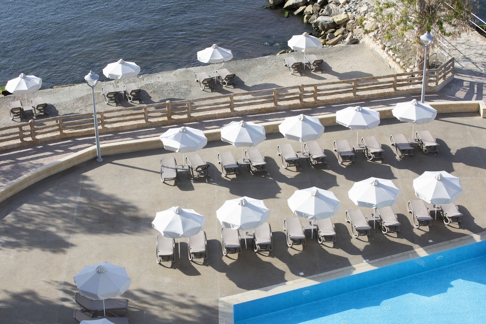Harmony Bay Hotel — Swimming pool in Limassol, Limassol Region