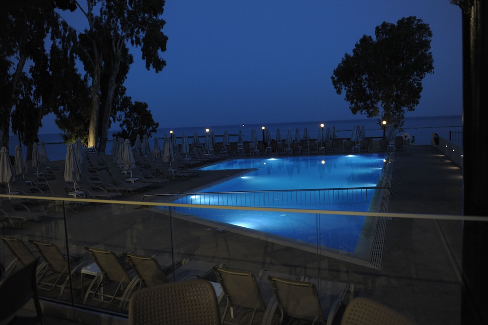 Harmony Bay Hotel — Swimming pool in Limassol, Limassol Region