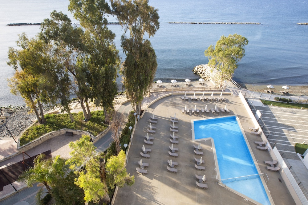 Harmony Bay Hotel — Swimming pool in Limassol, Limassol Region