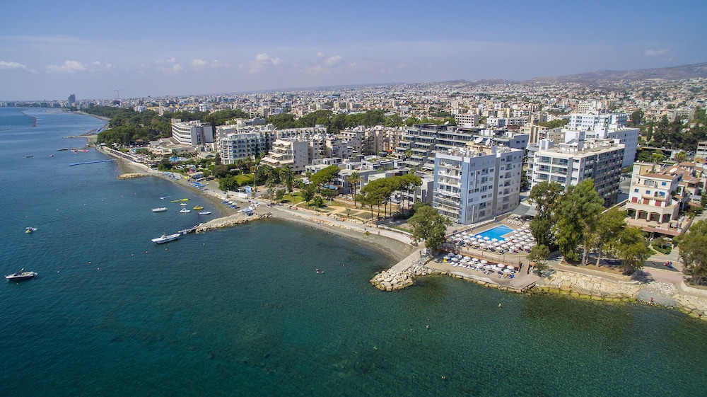 Harmony Bay Hotel — Beach in Limassol, Limassol Region