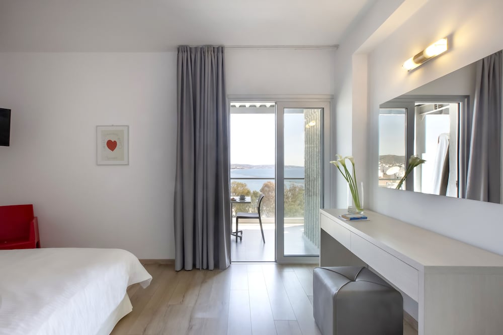 Harmony Bay Hotel — Hotel rooms in Limassol, Limassol Region
