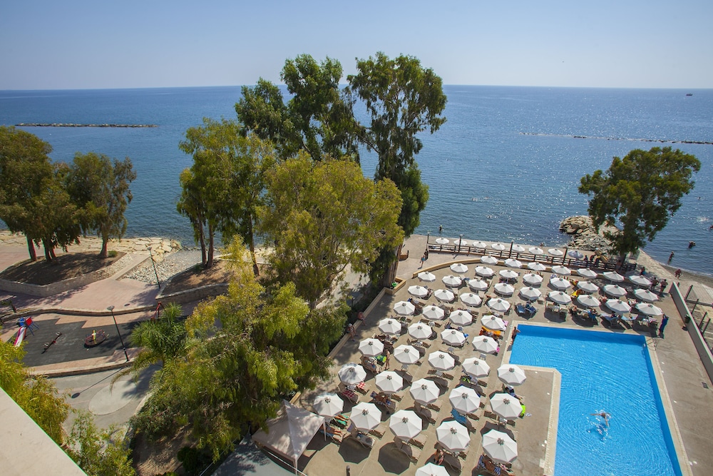 Harmony Bay Hotel — Swimming pool in Limassol, Limassol Region